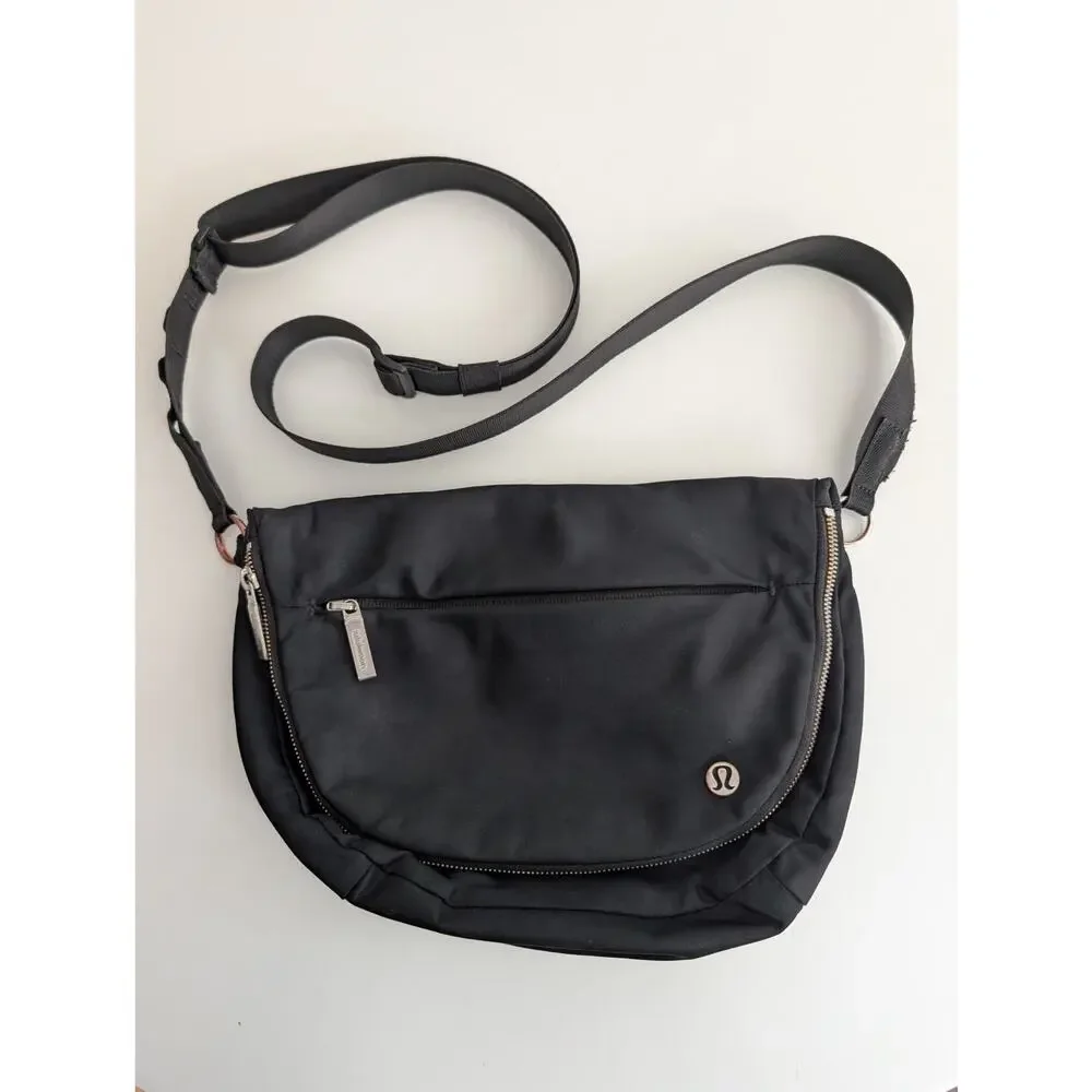 Lululemon All Night Festival Bag 5L *Large Black Crossbody Purse - Picture 2 of 9
